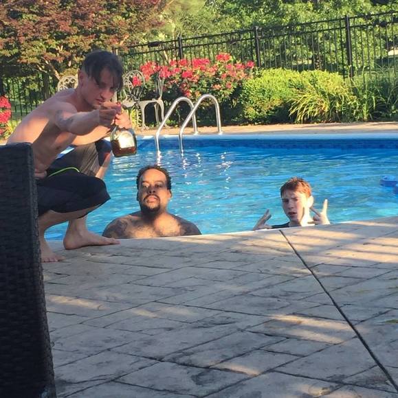 Meet your Posher, Colin - Picture 1 of 1